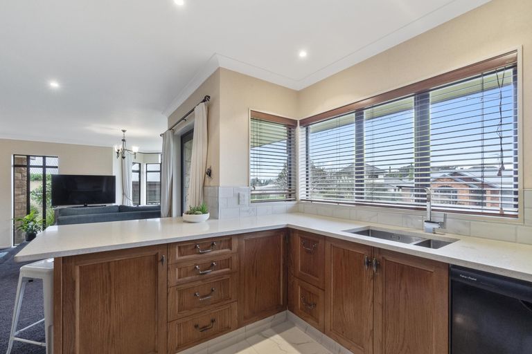 Photo of property in 19 Holmwood Park Drive, Morrinsville, 3300