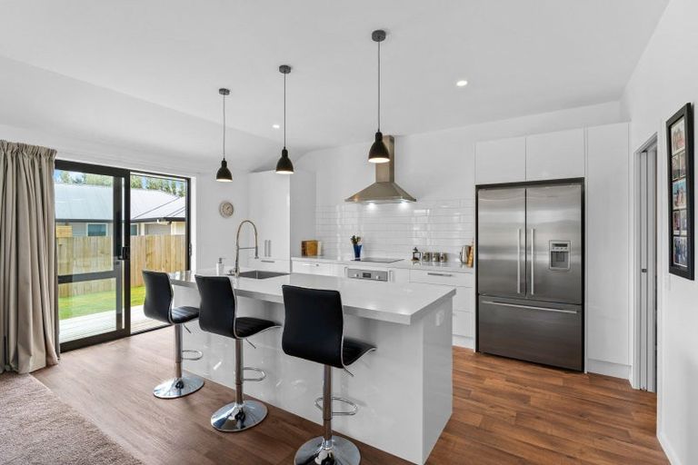 Photo of property in 17 Mallard Drive, Waihola, Milton, 9073