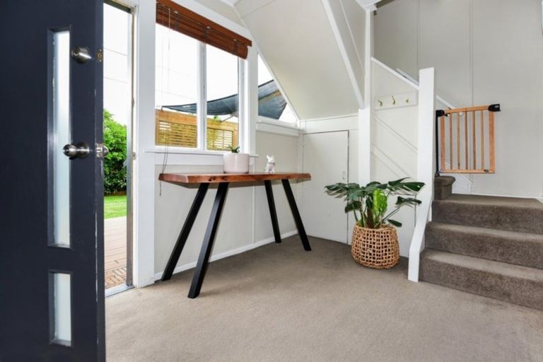 Photo of property in 115 Tedder Avenue, North New Brighton, Christchurch, 8083