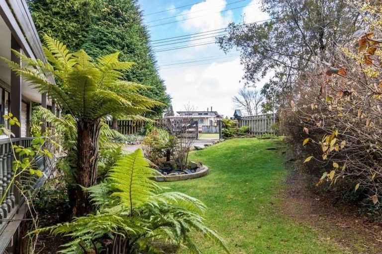 Photo of property in 15b Te Hatepe Avenue, Taupo, 3330