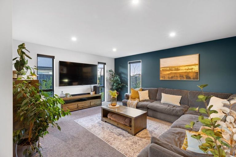 Photo of property in 129 Townsend Road, Rangiora, 7400