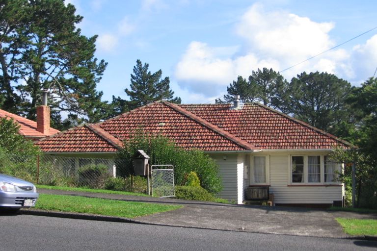 Photo of property in 205 Titirangi Road, Titirangi, Auckland, 0604