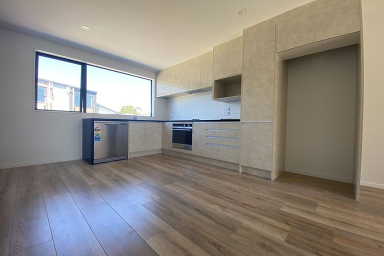 Photo of property in 23 Marumaru Lane, Manurewa, Auckland, 2102