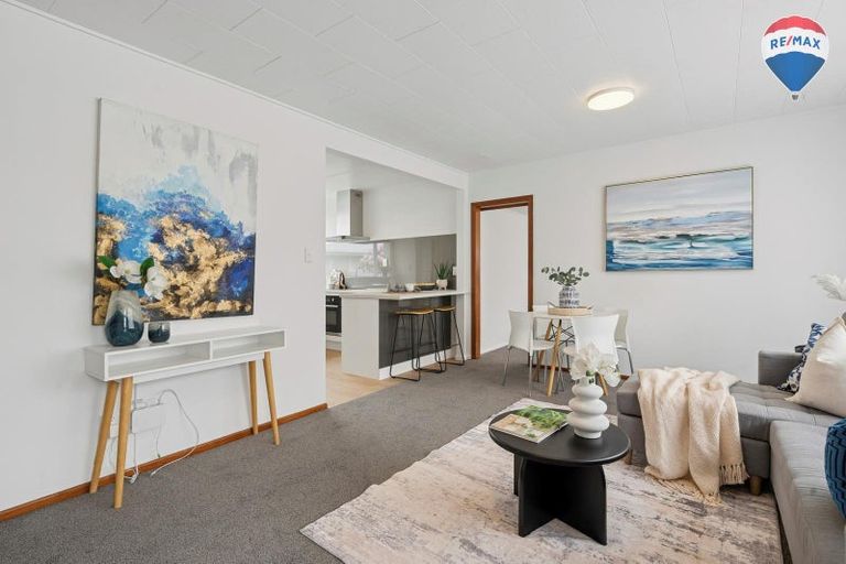 Photo of property in 87a Main Road, Wainuiomata, Lower Hutt, 5014