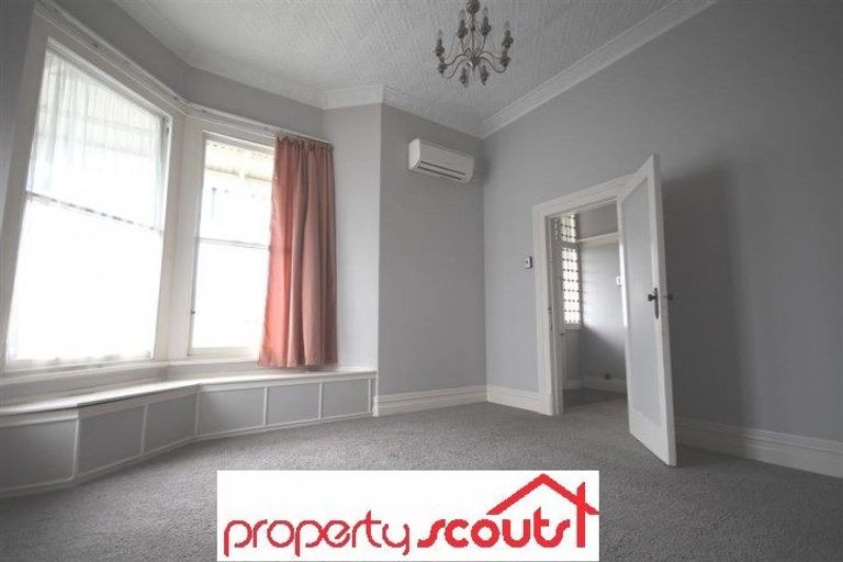 Photo of property in 8 Allandale Road, Saint Clair, Dunedin, 9012