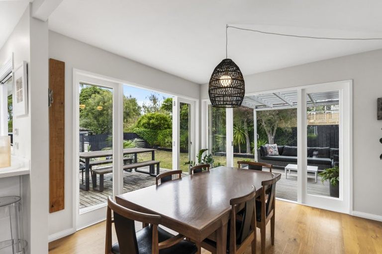Photo of property in 12 Ripon Crescent, Meadowbank, Auckland, 1072