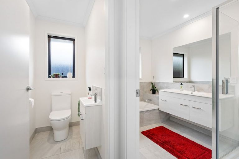 Photo of property in 36 Kitemaunga Avenue, One Tree Point, 0118