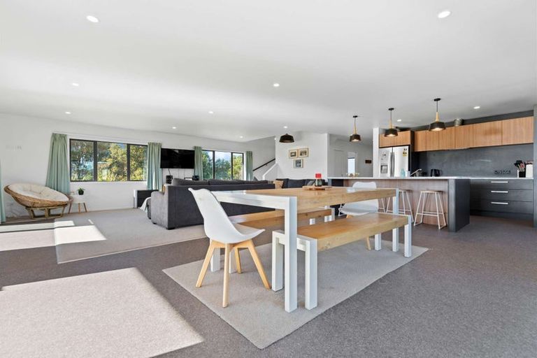 Photo of property in 135 Harbour Drive, Matarangi, Whitianga, 3592