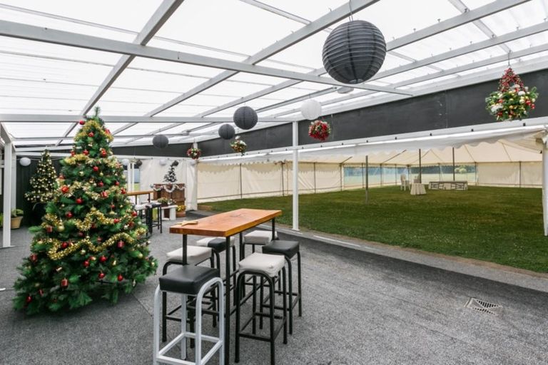 Photo of property in 797 Pourerere Road, Omakere, Waipawa, 4271