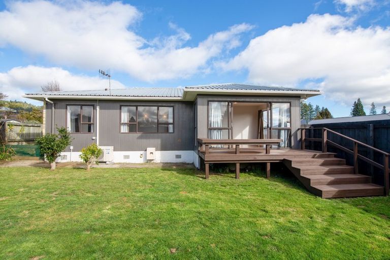 Photo of property in 11 Iles Road, Lynmore, Rotorua, 3010
