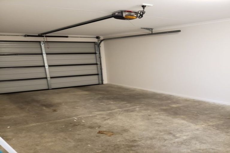 Photo of property in 17 Chiefs Court, Hamilton East, Hamilton, 3216