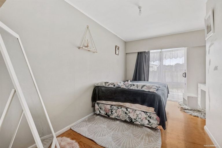 Photo of property in 11 Raleigh Place, Otara, Auckland, 2023