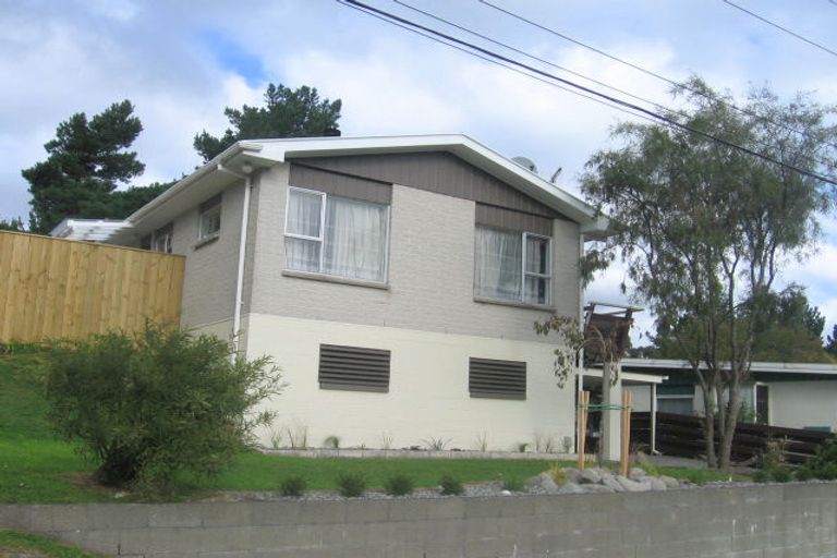 Photo of property in 6 Gawler Grove, Wainuiomata, Lower Hutt, 5014