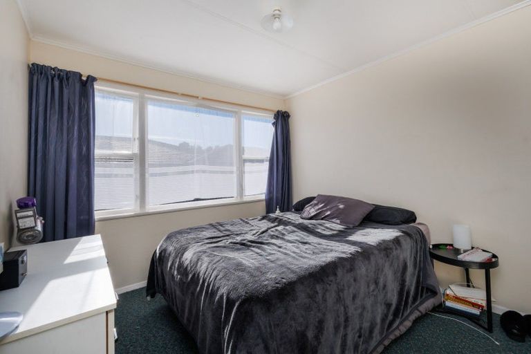 Photo of property in 2/106 Linton Street, West End, Palmerston North, 4410