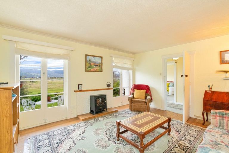 Photo of property in 89 Golf Road, Paraparaumu Beach, Paraparaumu, 5032