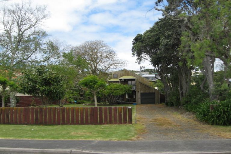 Photo of property in 14 Laurence Street, Manly, Whangaparaoa, 0930