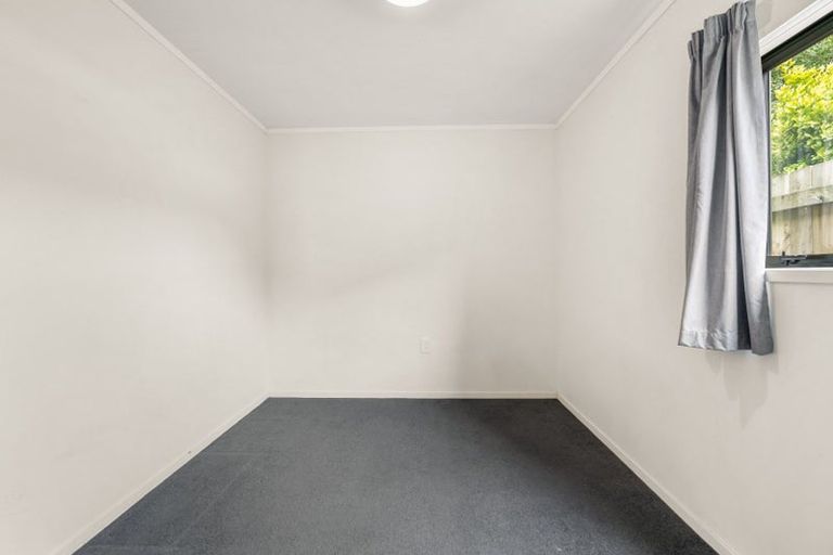 Photo of property in 19 Matipo Crescent, Pukete, Hamilton, 3200