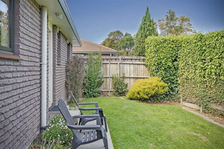 Photo of property in 3/75 Innes Road, St Albans, Christchurch, 8052