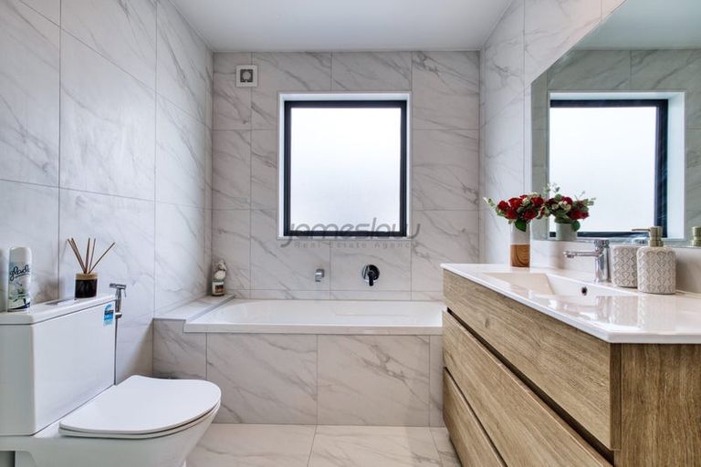 Photo of property in 17 Ta Moko Drive, Gulf Harbour, Whangaparaoa, 0930