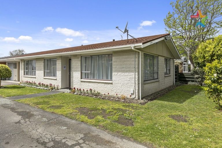 Photo of property in 9a Birdwood Road, Waterloo, Lower Hutt, 5011
