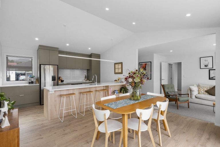 Photo of property in 1b Fairburn Place, Leamington, Cambridge, 3432