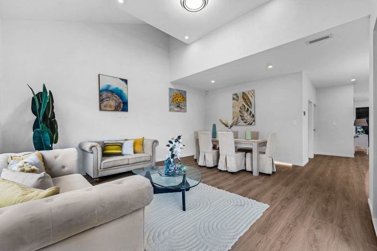 Photo of property in 11 Murray Grey Lane, Karaka, 2580