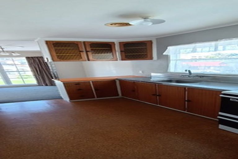 Photo of property in 49 Cortina Avenue, Johnsonville, Wellington, 6037