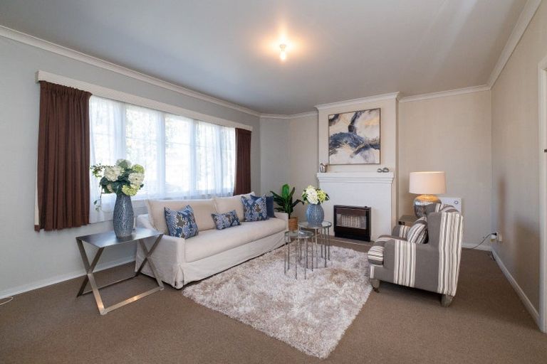 Photo of property in 2/101 Maddison Street, Akina, Hastings, 4122