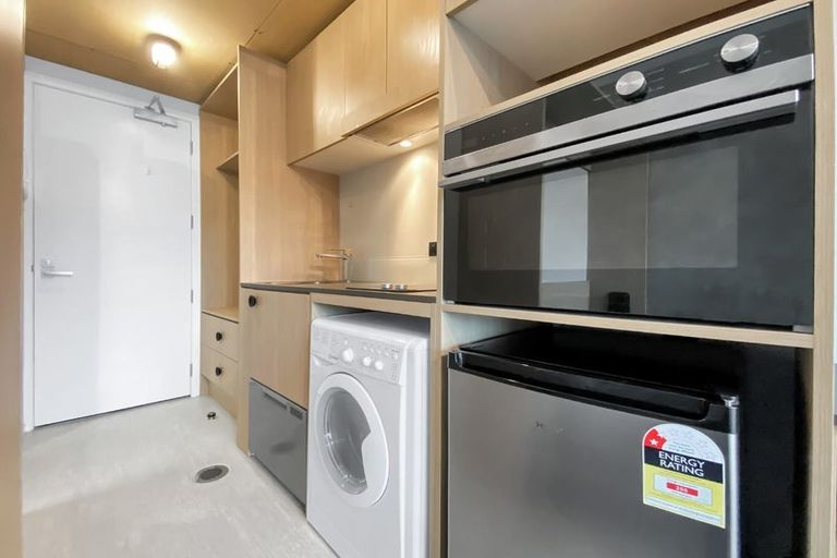 Photo of property in Vedado Apartments, 208/41 Hopper Street, Mount Cook, Wellington, 6011