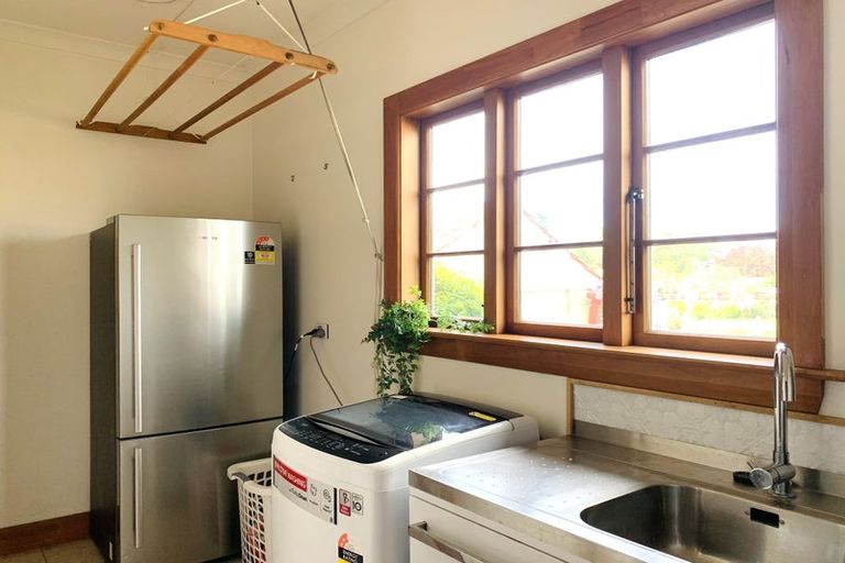 Photo of property in 17 Thackeray Street, Saint Andrews, 7988