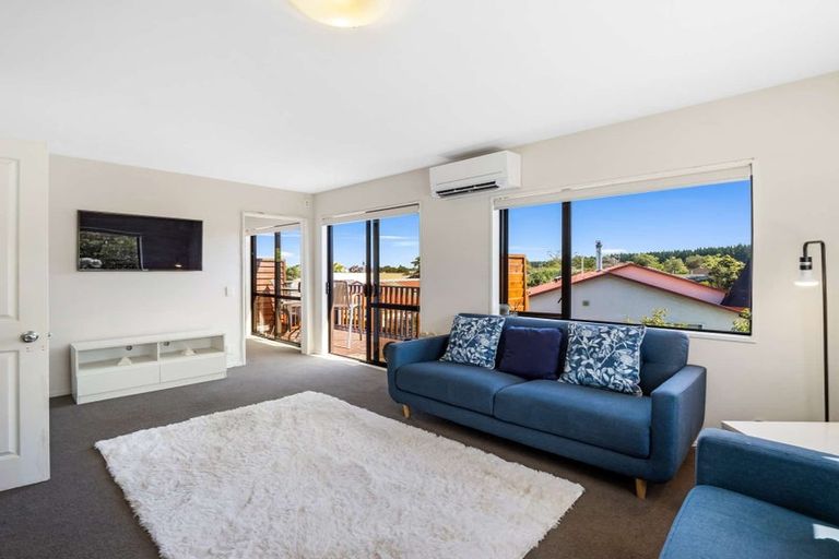 Photo of property in 9 Ludlow Place, Parklands, Christchurch, 8083