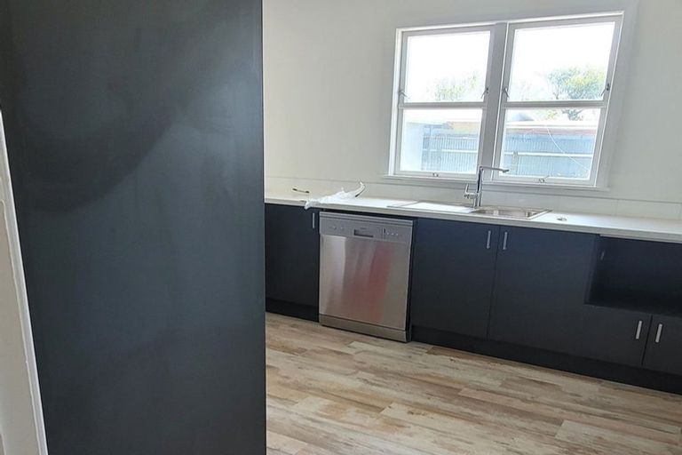 Photo of property in 136 Highbury Avenue, Highbury, Palmerston North, 4412