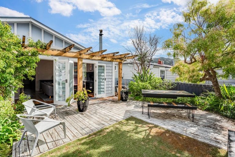 Photo of property in 37 Tarikaka Street, Ngaio, Wellington, 6035