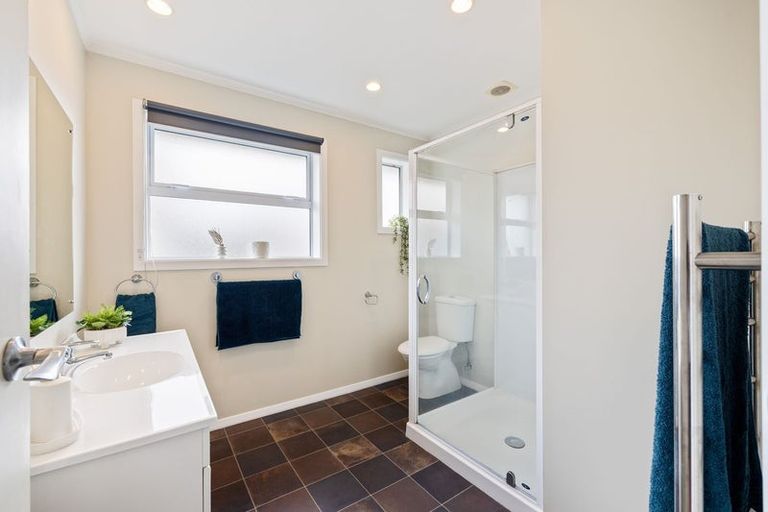 Photo of property in 1/299 Hills Road, Mairehau, Christchurch, 8013