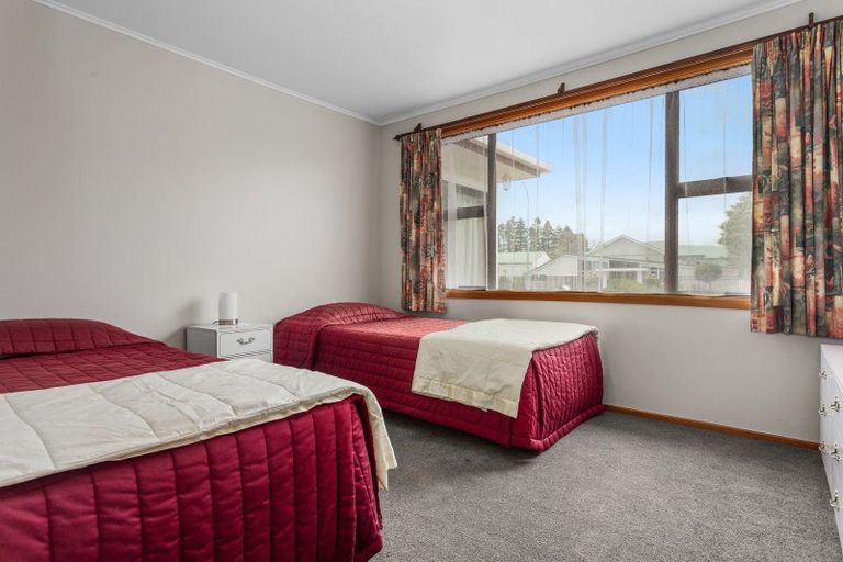 Photo of property in 65 College Road, Edgecumbe, 3120