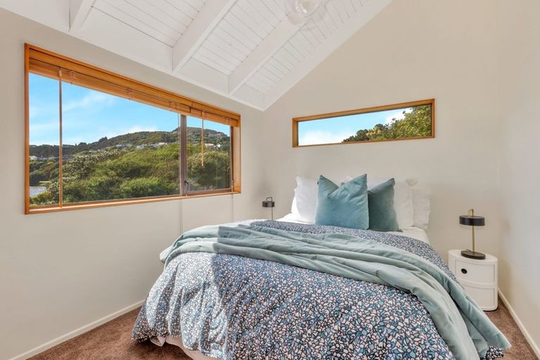 Photo of property in 172 Paremata Road, Paremata, Porirua, 5024
