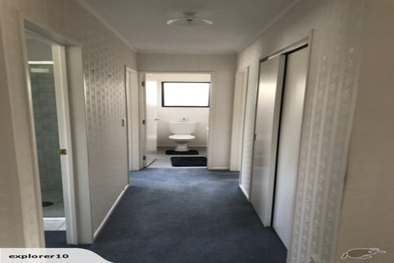 Photo of property in 6 Mckenzie Court, Terrace End, Palmerston North, 4410