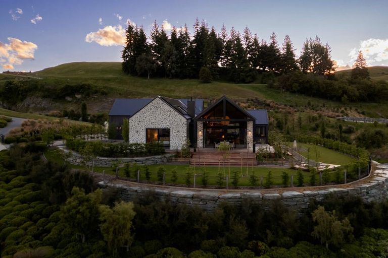 Photo of property in 3 Barley Court, Arrowtown, 9371