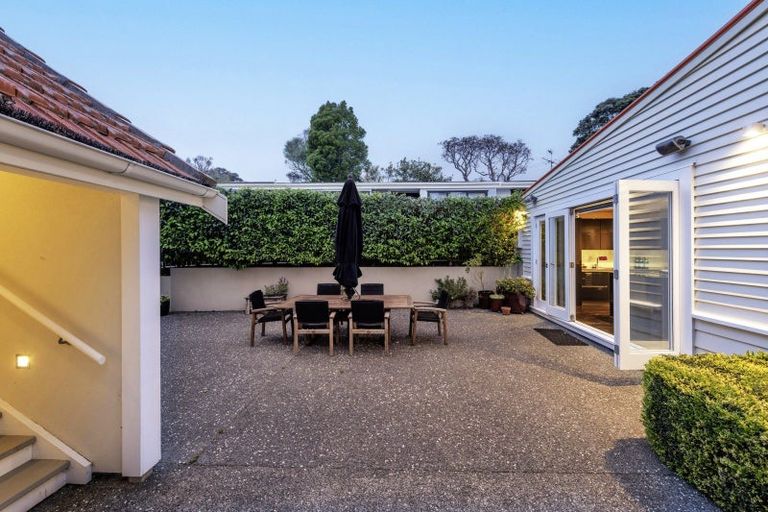 Photo of property in 25 Friend Street, Karori, Wellington, 6012