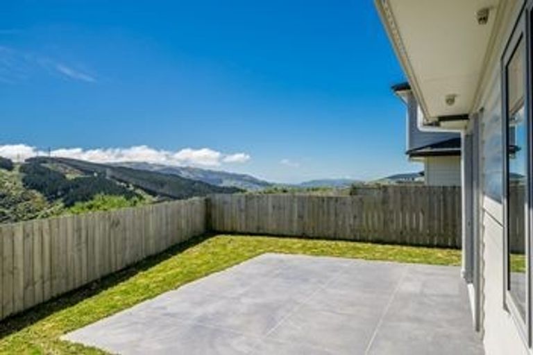 Photo of property in 223 Mark Avenue, Grenada Village, Wellington, 6037