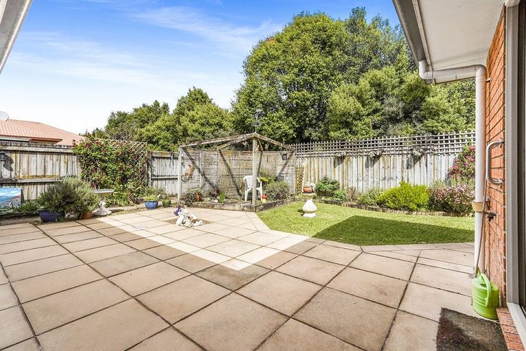 Photo of property in 28 Mickelson Avenue, Rototuna, Hamilton, 3210