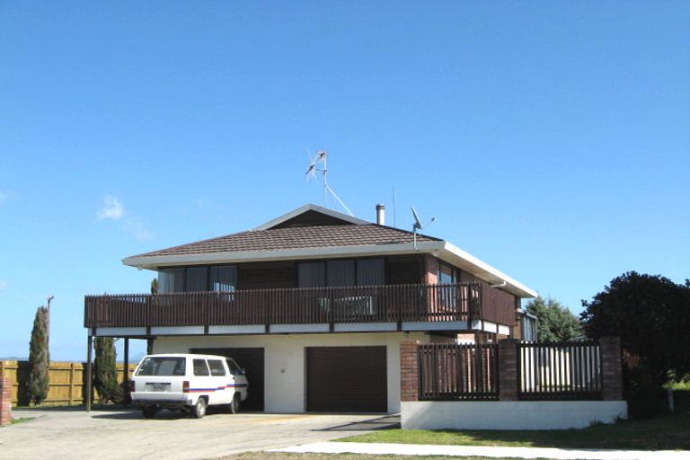 Photo of property in 3 Ohuirehe Road, Coastlands, Whakatane, 3120