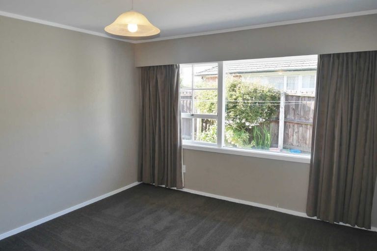 Photo of property in 4/990 Colombo Street, St Albans, Christchurch, 8014