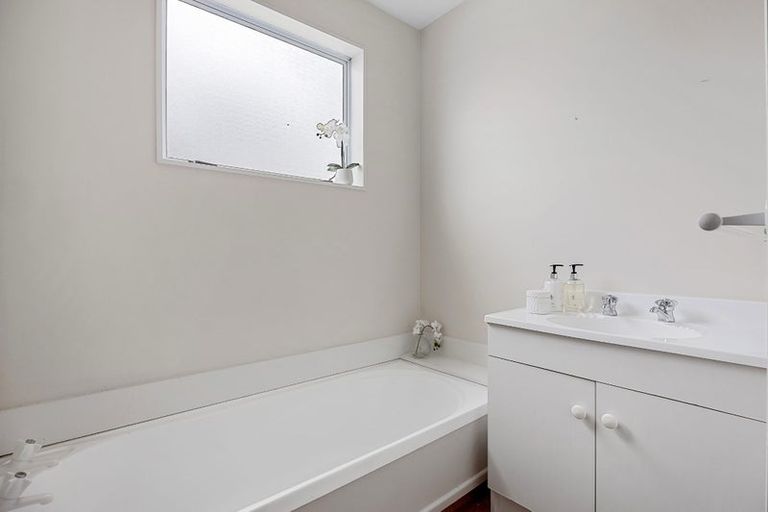Photo of property in 3/822 Main North Road, Belfast, Christchurch, 8051