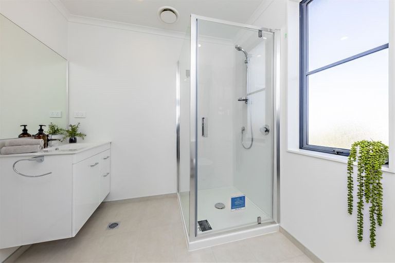 Photo of property in 16 Bellbird Street, Papakura, 2110