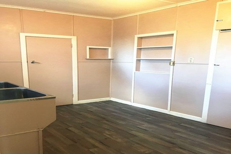 Photo of property in 1/1 Blossom Lane, Manurewa, Auckland, 2102