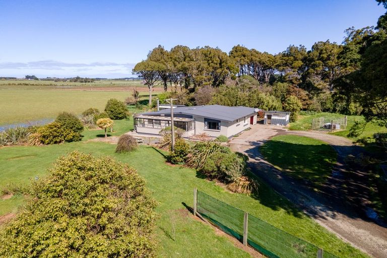 Photo of property in 49 Ferry Road, West Plains, Invercargill, 9879