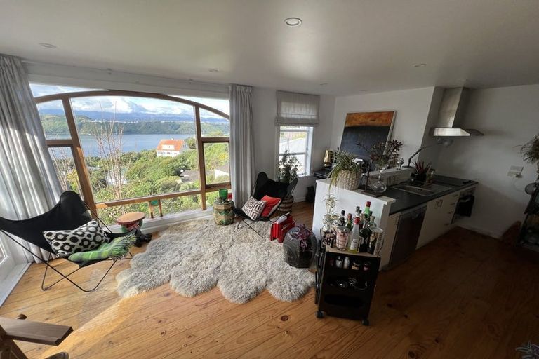 Photo of property in 1/89 Grafton Road, Roseneath, Wellington, 6011