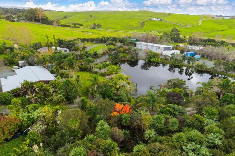 Photo of property in 173b Tara Road, Mangawhai, 0573