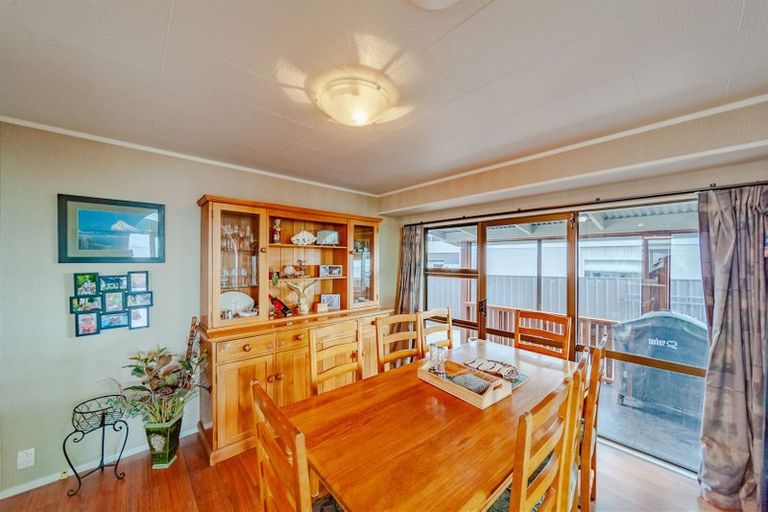 Photo of property in 132 North Shore Road, Eskdale, Napier, 4182